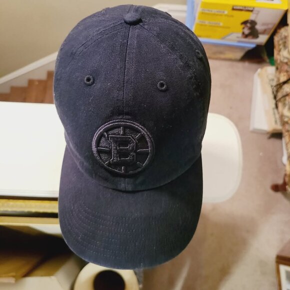 Boston Bruins NHL Men's 47 All Black Hat - Picture 5 of 8